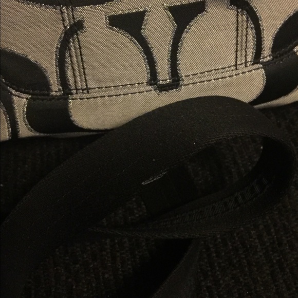 Coach Handbag - Picture 4 of 8